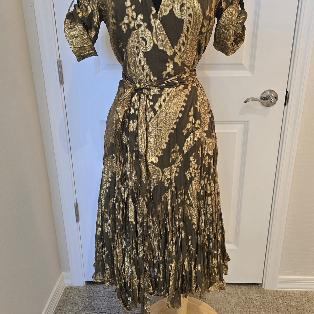 Diane Von Furstenberg Gold and Brown Midi Dress - Picture 7 of 17